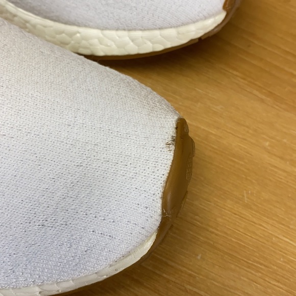 Adidas NMD_R1 Primeknit White Gum Sz 9 Men’s Shoes - Picture 8 of 12